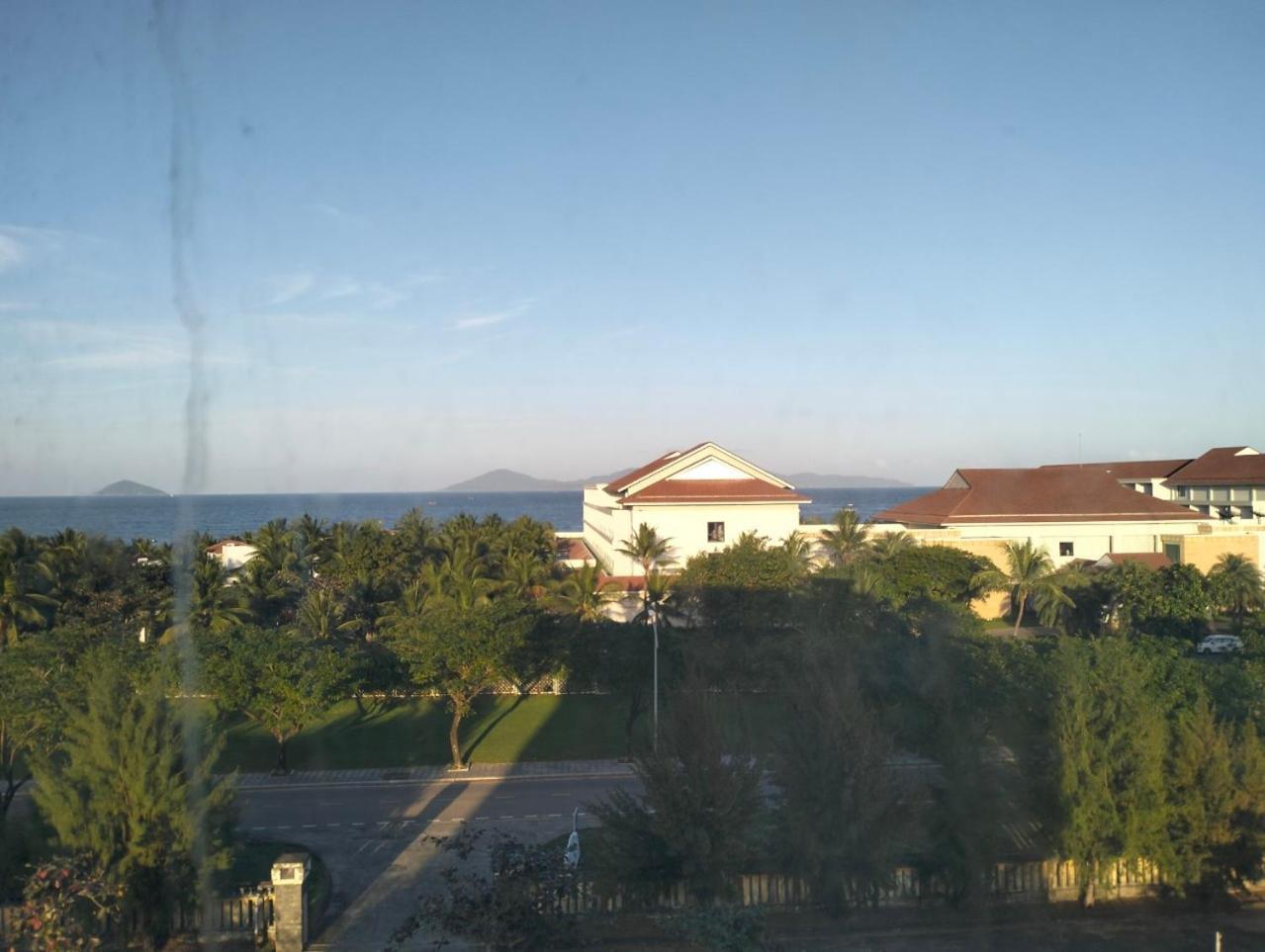 Cua Dai Beach Hotel View Beach & River An Luong Exterior photo